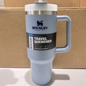 Rare Stanley Adventure Quencher 40oz Travel Tumbler Chambray
